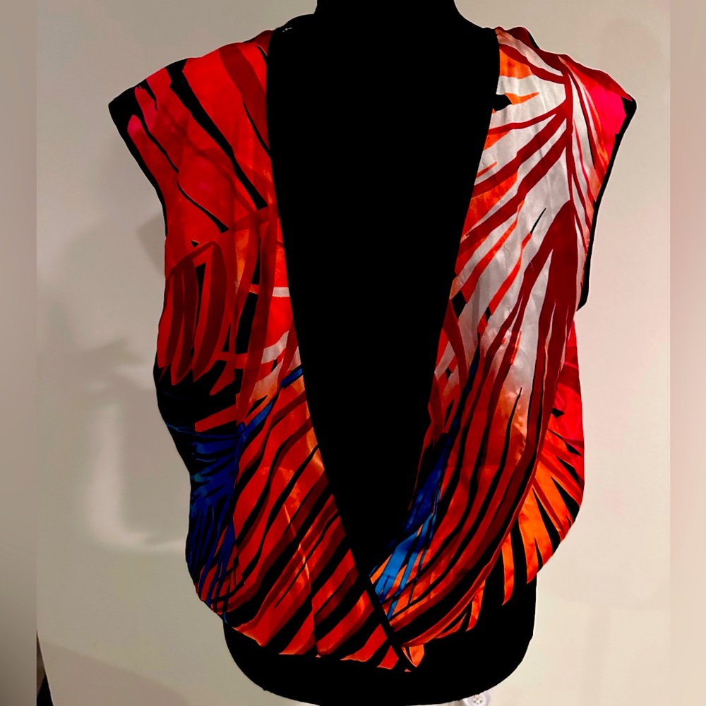 Tropical sleeveless top
